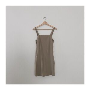 wayre sevilla sleeveless shift dress